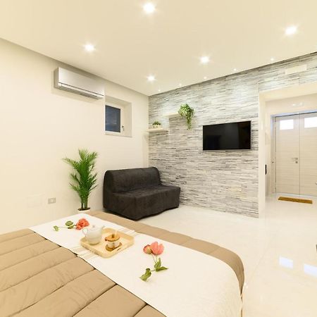 Luxury Apartment Salerno Center מראה חיצוני תמונה
