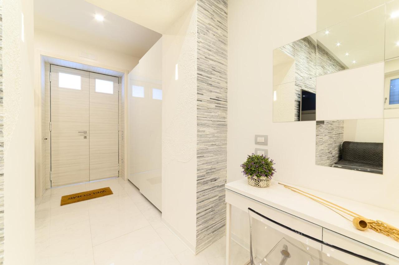 Luxury Apartment Salerno Center מראה חיצוני תמונה