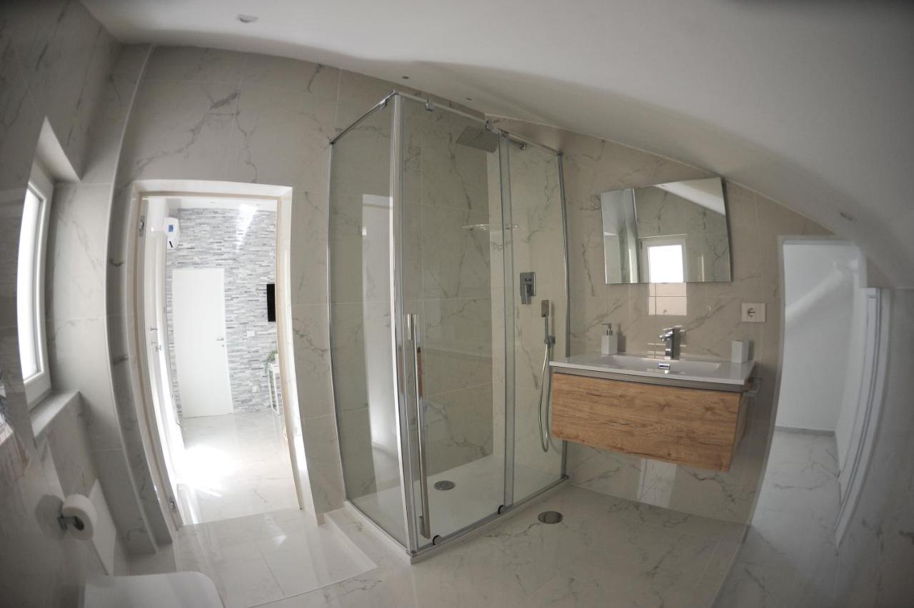 Luxury Apartment Salerno Center מראה חיצוני תמונה