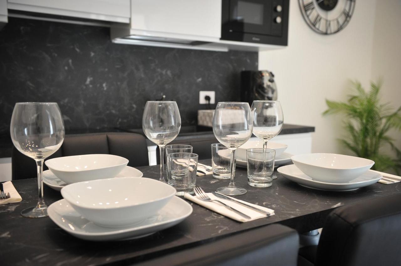 Luxury Apartment Salerno Center מראה חיצוני תמונה