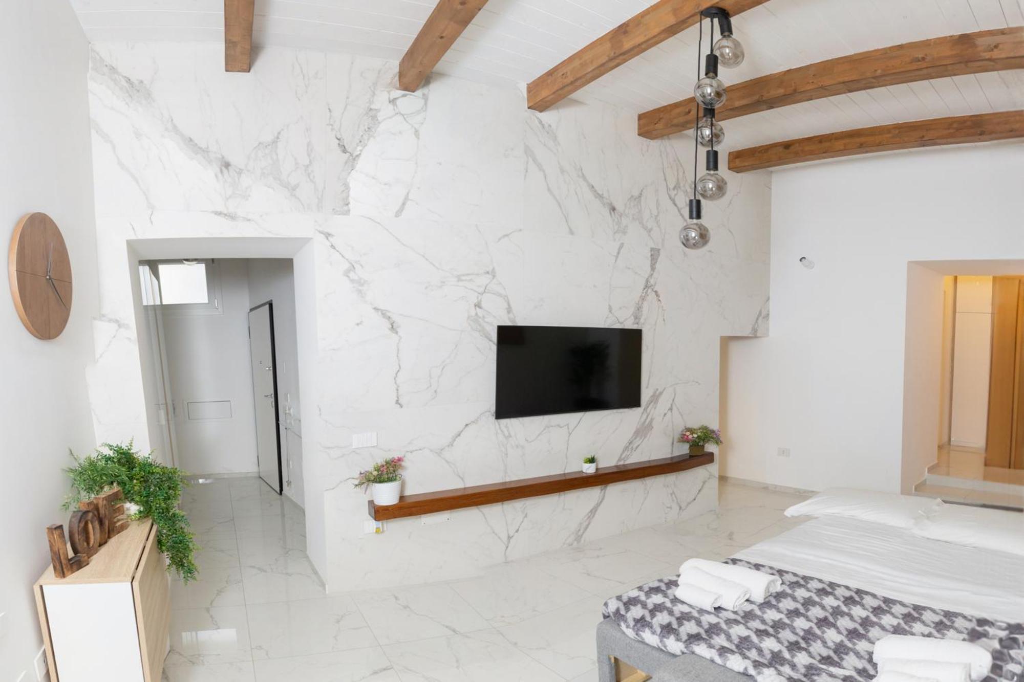 Luxury Apartment Salerno Center מראה חיצוני תמונה